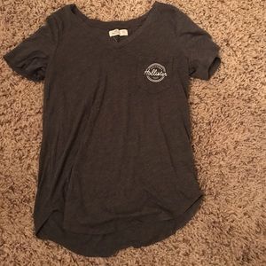 Hollister tee